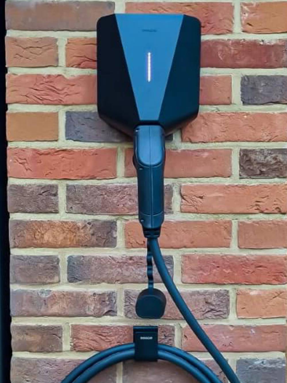 Fast electric car charger